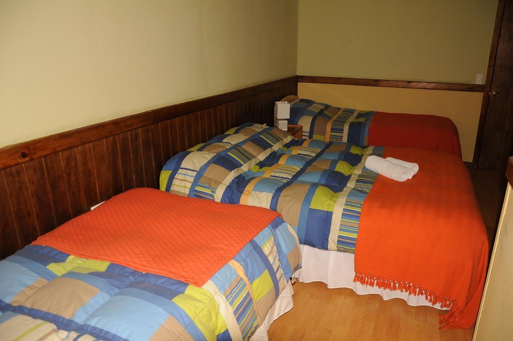 Hostal El Rincon بويرتو ناتالز الغرفة الصورة